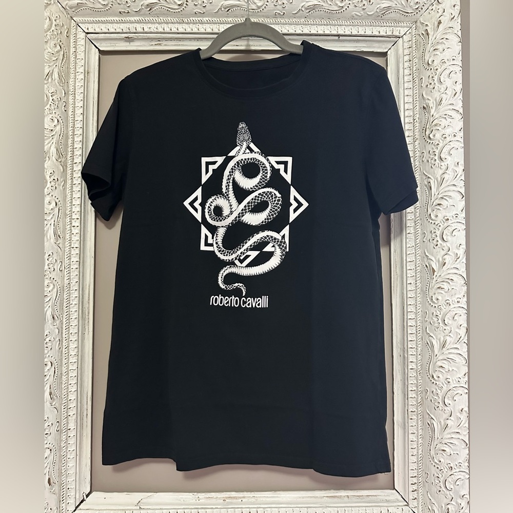 Roberto Cavalli Black T-shirt. Size M. ❣️